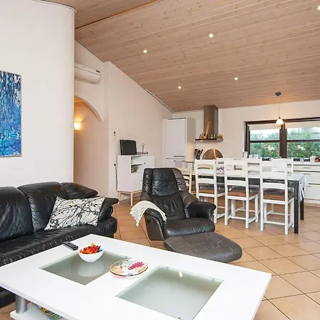 5 Star Holiday Home In Sydals *